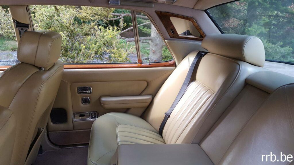 35-1-1024x576 Reportage photos Rolls-Royce Silver Spirit