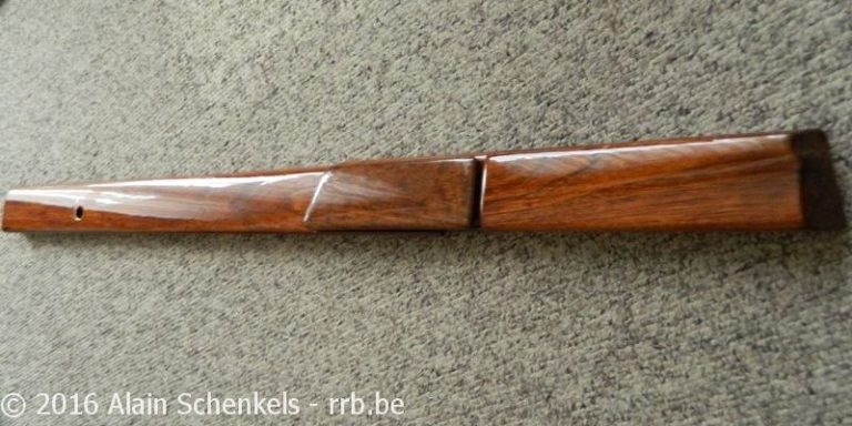 5-21 Restauration Pose des boiseries vernies