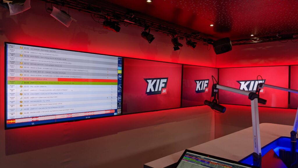 6-7-1024x576 K.I.F nos studios radio