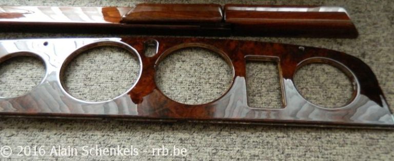 9-19 Restauration Pose des boiseries vernies