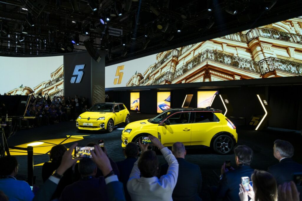 Salon-de-Geneve-GIMS-presentation-Renault-5-electrique-2-1024x682 Salon de Genève GIMS, présentation Renault 5 électrique