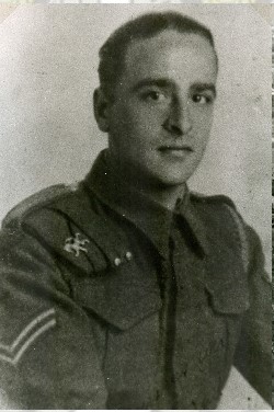 VAN-DEN-PLAS-Henri-1921-1944 Hommage aux soldats tués à l'ennemi