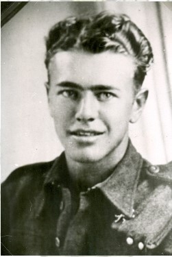 VAN-OPPENS-Jospeh-1921-1944 Hommage aux soldats tués à l'ennemi