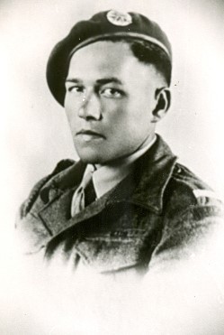 VERHAEGEN-Alfred-1921-1944 Hommage aux soldats tués à l'ennemi