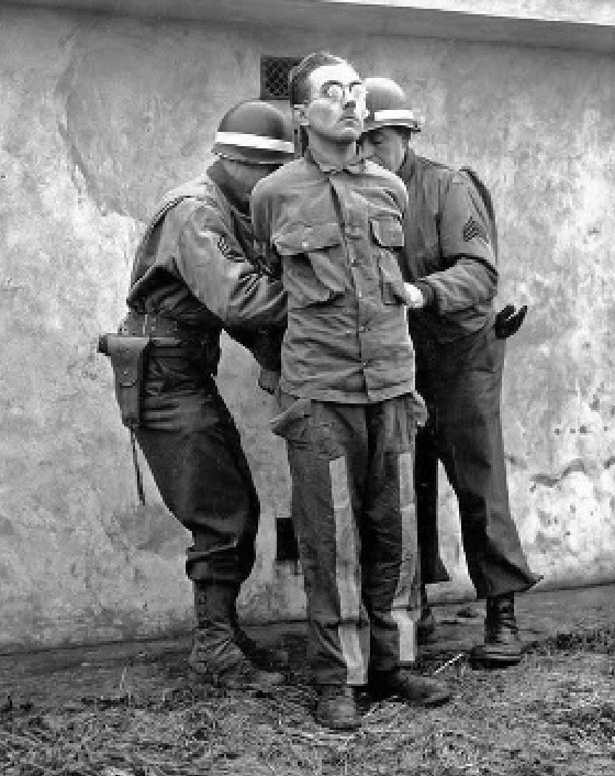 adjudant-chef-Gunther-Belling-face-au-peloton-Herbesthal-1 Günther Belling, sous-officier allemand et espion fusillé pour port d’uniforme ennemi