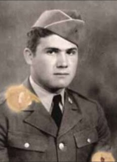 Soldat-Americain-Julian-PATRICK-dans-le-duel-de-chars-a-Cologne-le-6-mars-1945-tue-a-lage-de-23-ans Soldat Américain Julian PATRICK dans le duel de chars à Cologne le 6 mars 1945, tué à l'âge de 23 ans